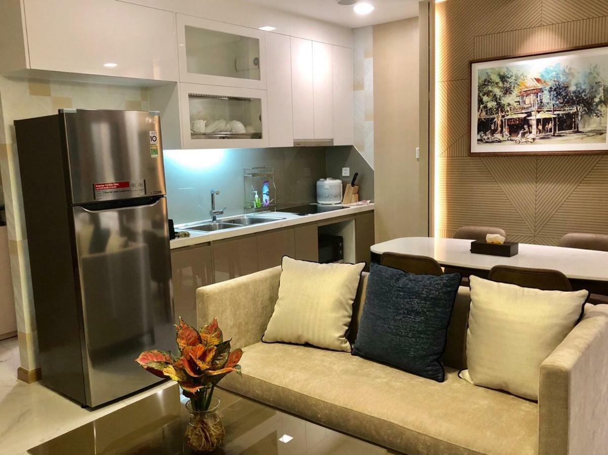 Saliza Sky - Landmark 81 Tower